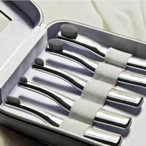 Artis Digit Collection 5 Brush Set In Luxury Case